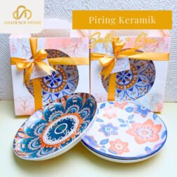 Souvenir Piring Keramik Premium + Kemas Box Pita Elegant