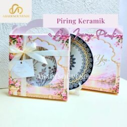 Piring Keramik Motif Aesthetic (Random) + Box Jinjing Pink Cantik